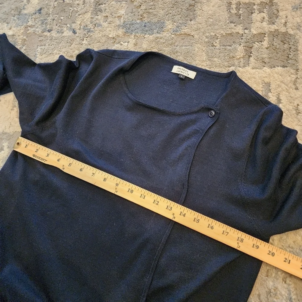 Galeries‎ Lafayette Navy Sweater. One pocket. Size large.
